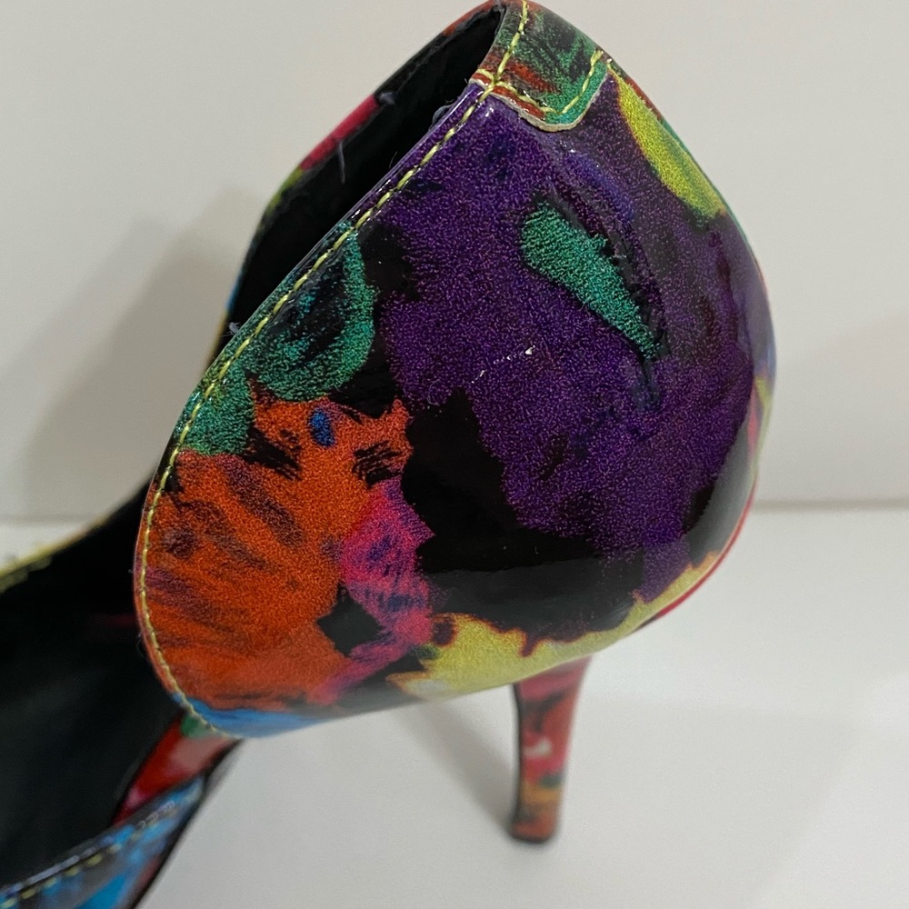 Steve Madden Women’s Groovi Pump - Picture 8 of 8